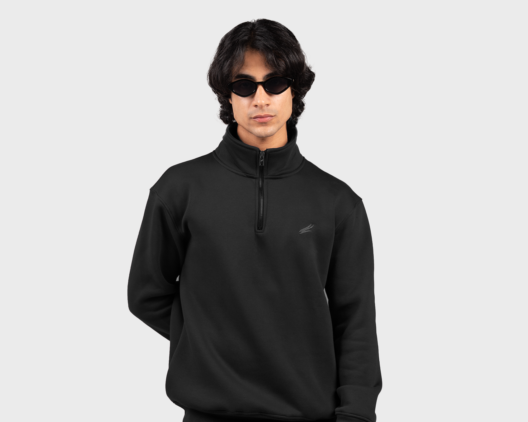 Basic Zippered Sweatshirt Black